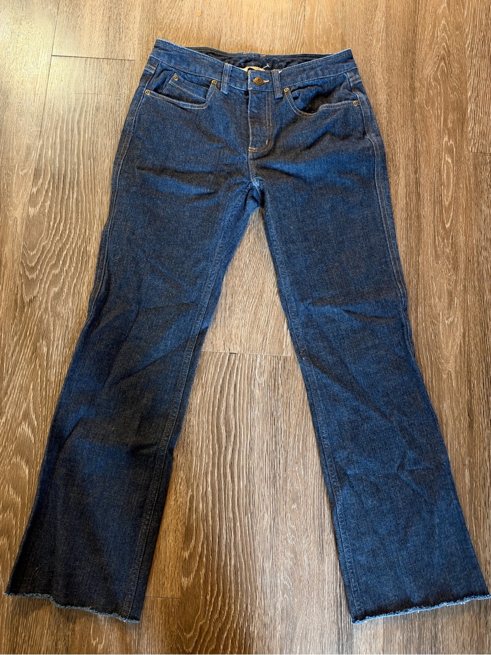 Duluth Trading CO Dark Jeans sz 4/28